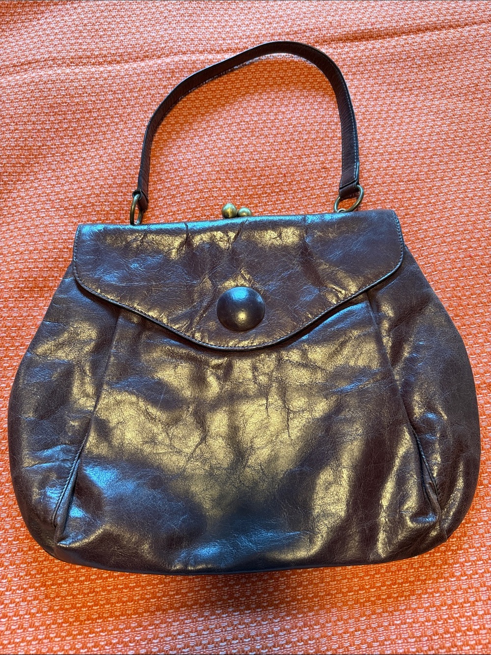 HOBO Dark Brown Leather Shoulder Bag with Kiss-Lock Closure